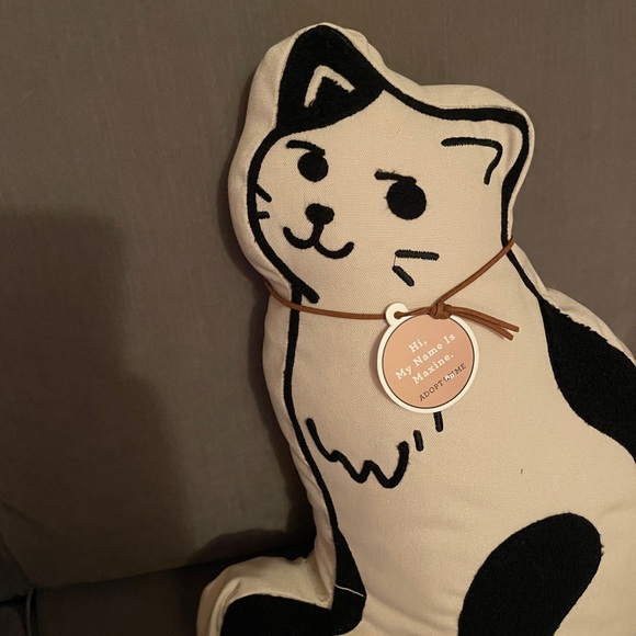 Cat Pillow Decor Adopt Me Maxine Black & White Tuxedo Kitty from Envogue NWT - Picture 2 of 5
